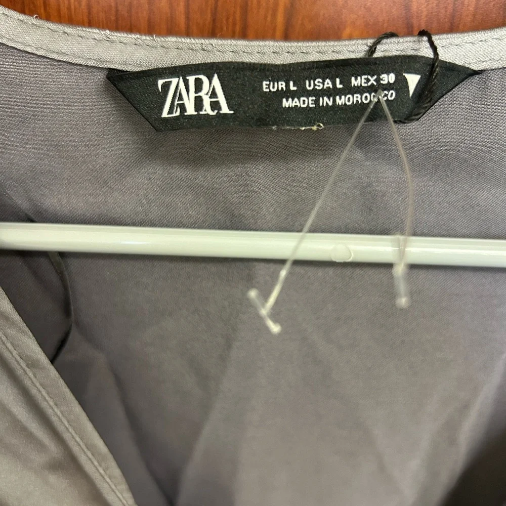 Zara Size‎ Large Gray Satin Effect Short Dress NWT
